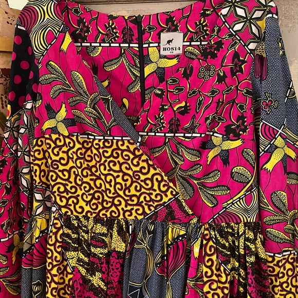 Dress/African - Picture 14 of 16